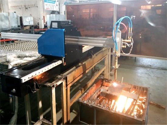 चीनमधील कारखाना पासून प्लाझमा कटिंग मशीन सीएनसी